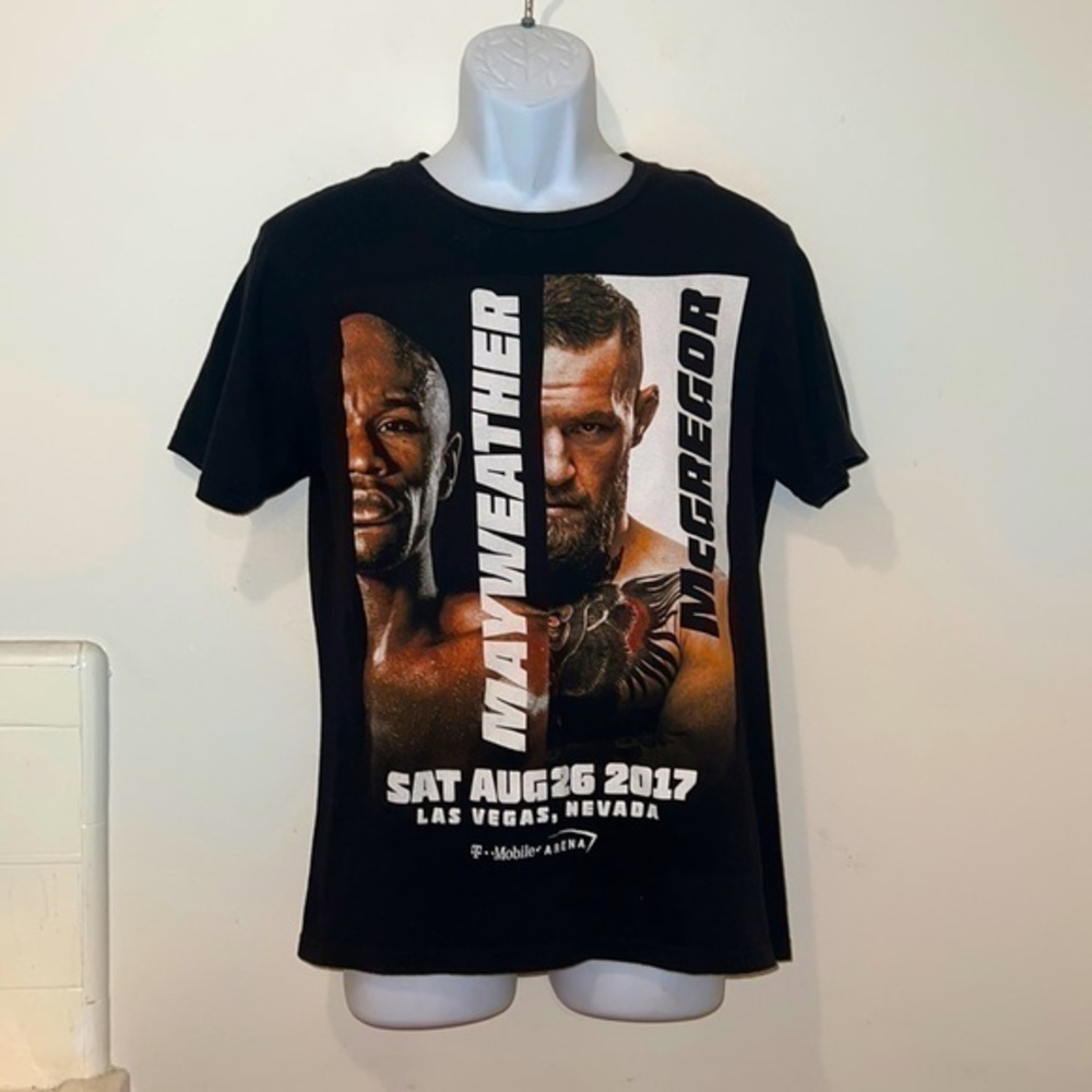Rare Unisex Mayweather Vs. McGregor MMA Fight Las Vegas 2017 Black Graphic Tee